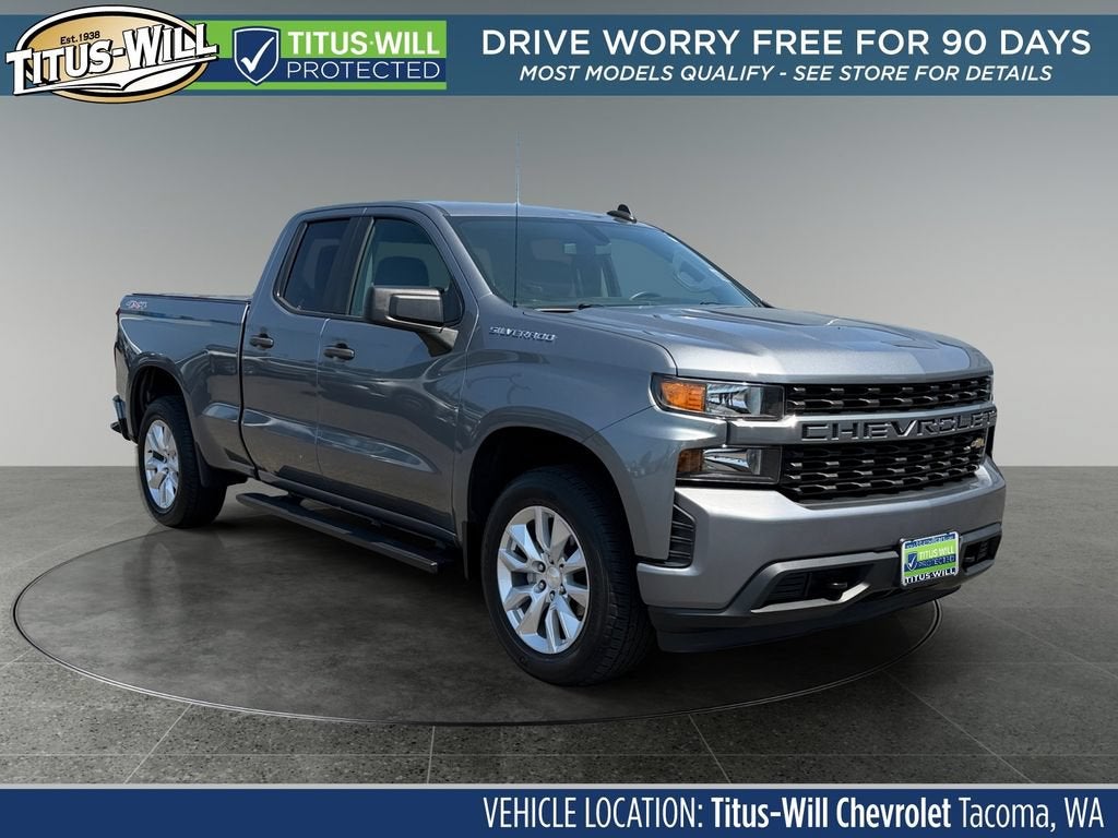 2020 Chevrolet Silverado 1500 Custom in Satin Steel Metallic — front three-quarter view
