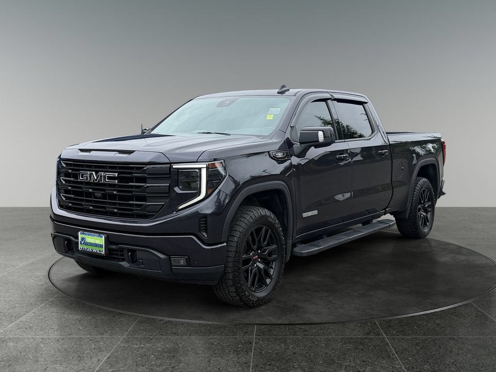 2022 GMC Sierra 1500 — rear three-quarter view