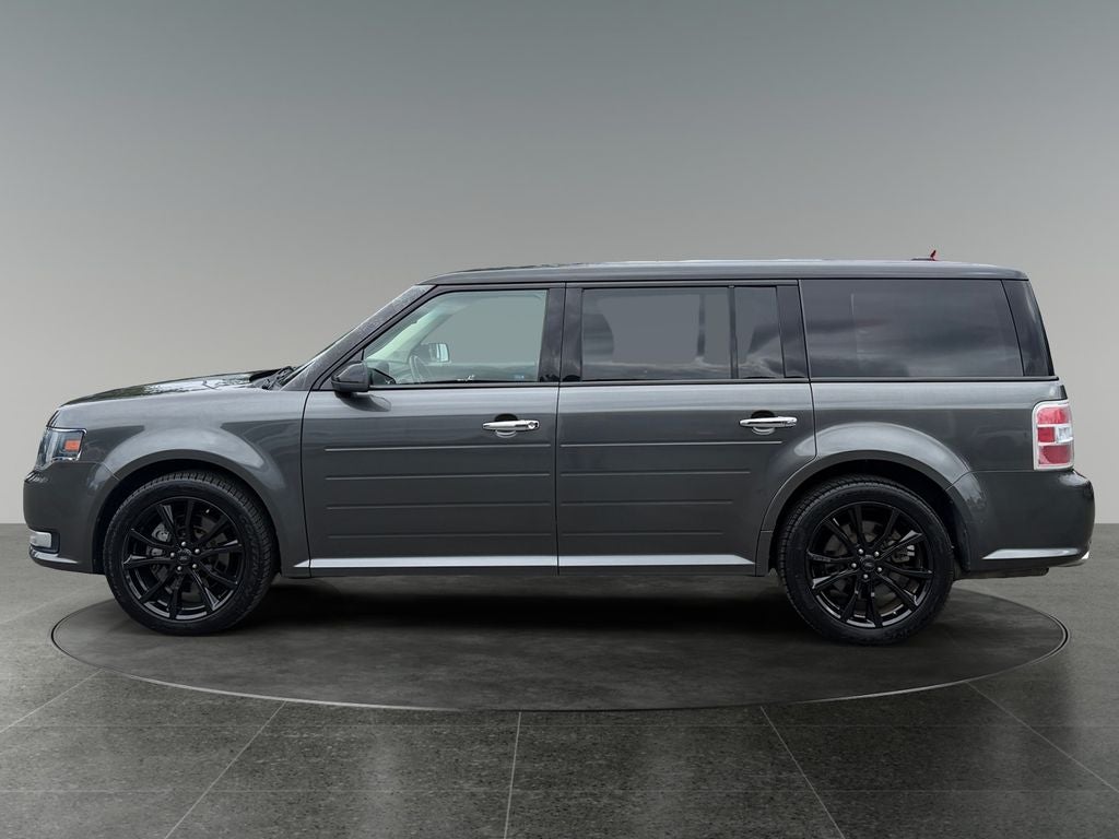 2016 Ford Flex — detail view