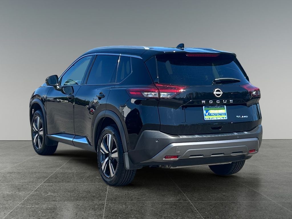 2023 Nissan Rogue — detail view