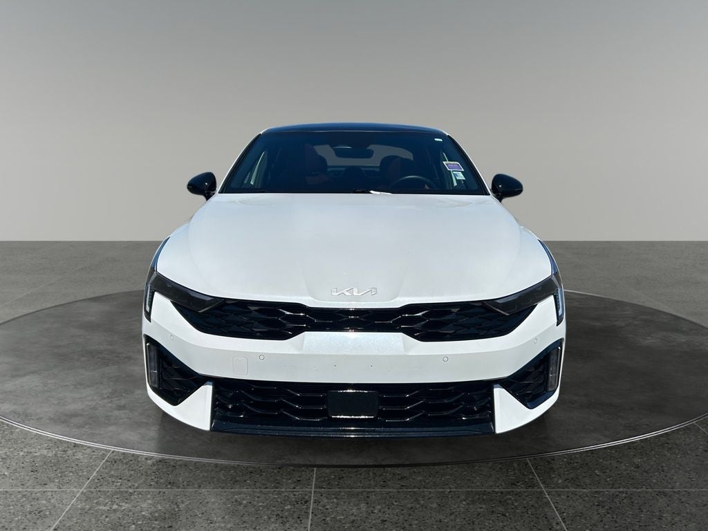 2025 Kia K5 — side profile view