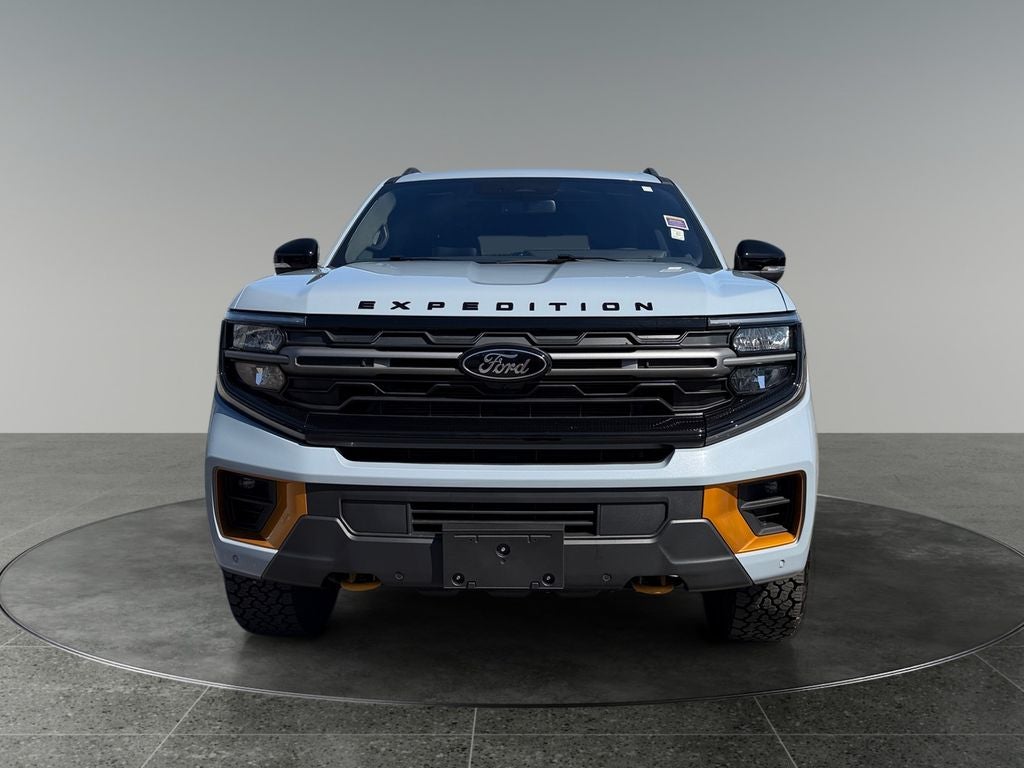 2025 Ford Expedition — side profile view
