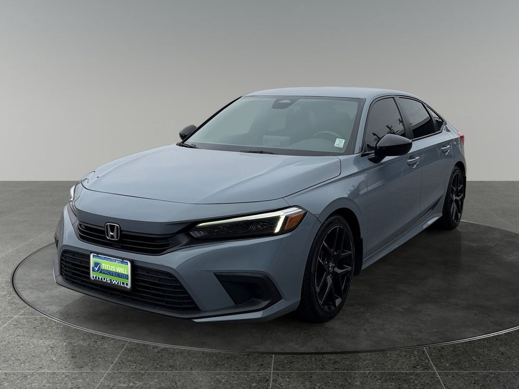2022 Honda Civic — rear three-quarter view