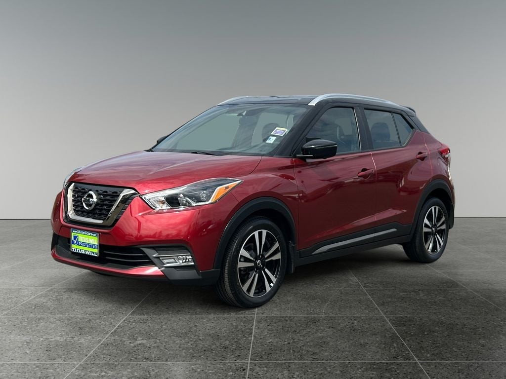 2019 Nissan Kicks — rear three-quarter view