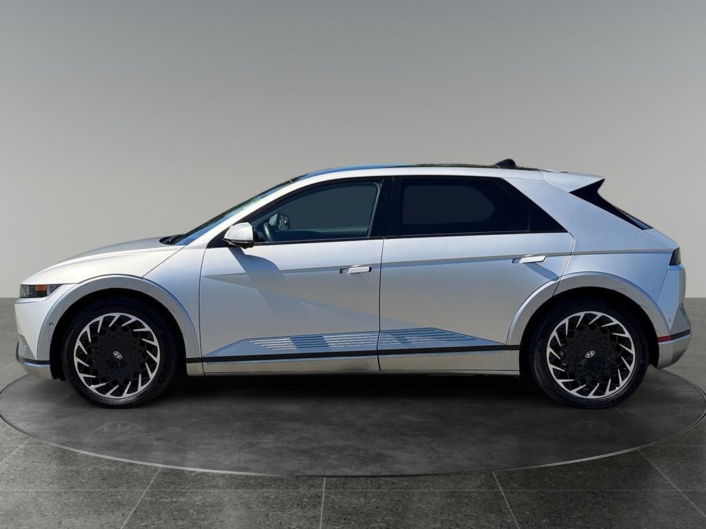 2024 Hyundai IONIQ 5 — detail view