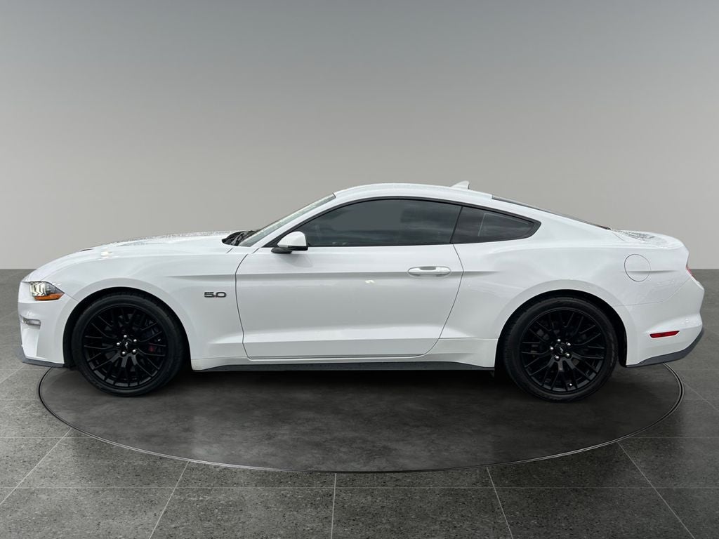 2022 Ford Mustang — detail view